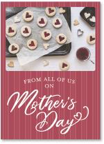 Cookie sheet with heart-shaped cookies
